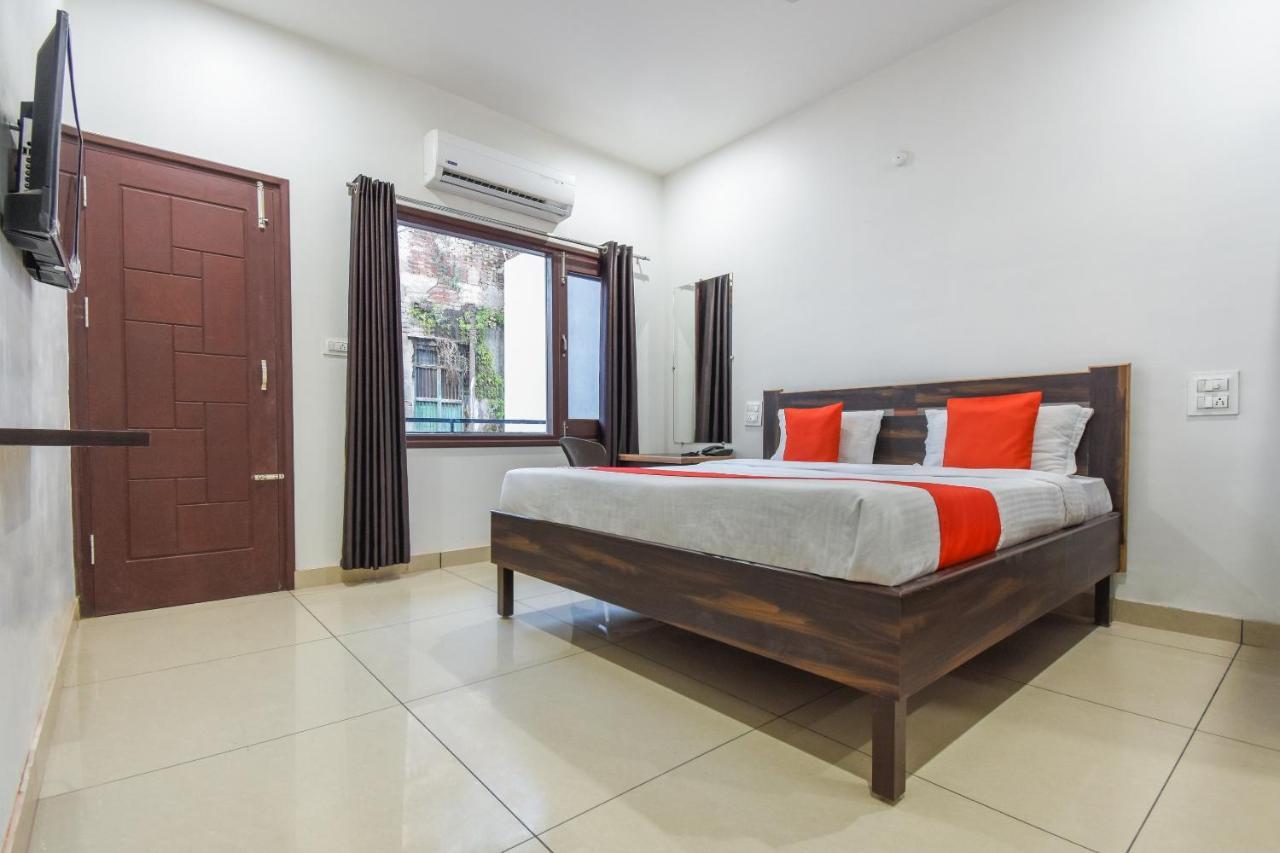 Oyo 71154 Girnar Guest House 哈里瓦 外观 照片